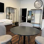 Couette-café Hrazni 3*