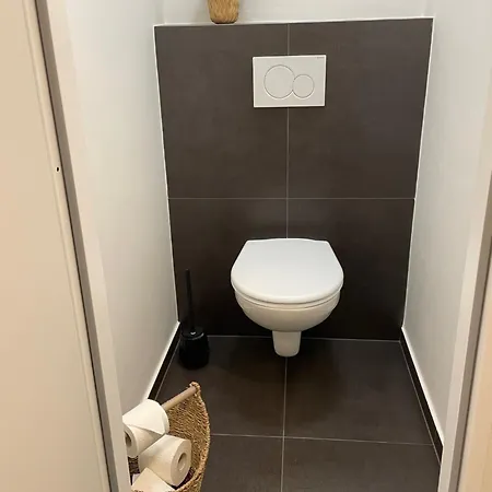 فندق مبيت وإفطار Hrazni برنو