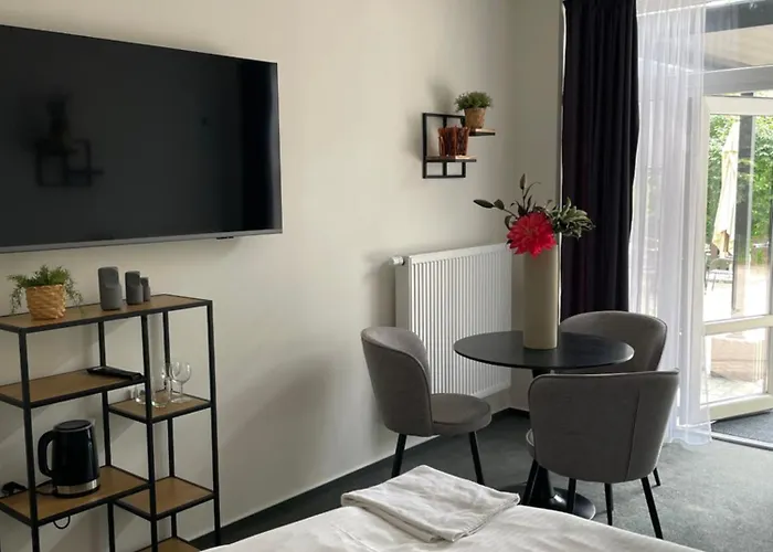 Hrazni فندق مبيت وإفطار 3*